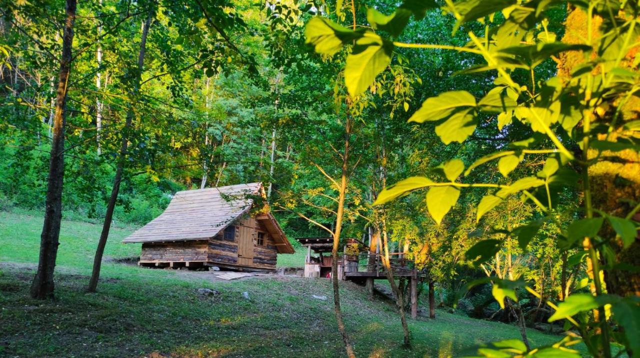 Kolibe - Robinson Camp Kupa Hotel Netretic Екстериор снимка