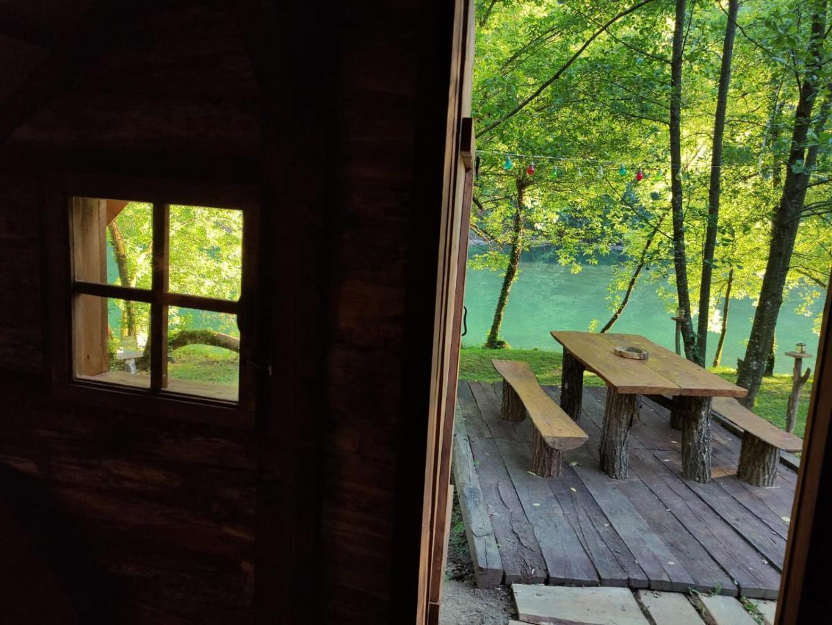 Kolibe - Robinson Camp Kupa Hotel Netretic Екстериор снимка